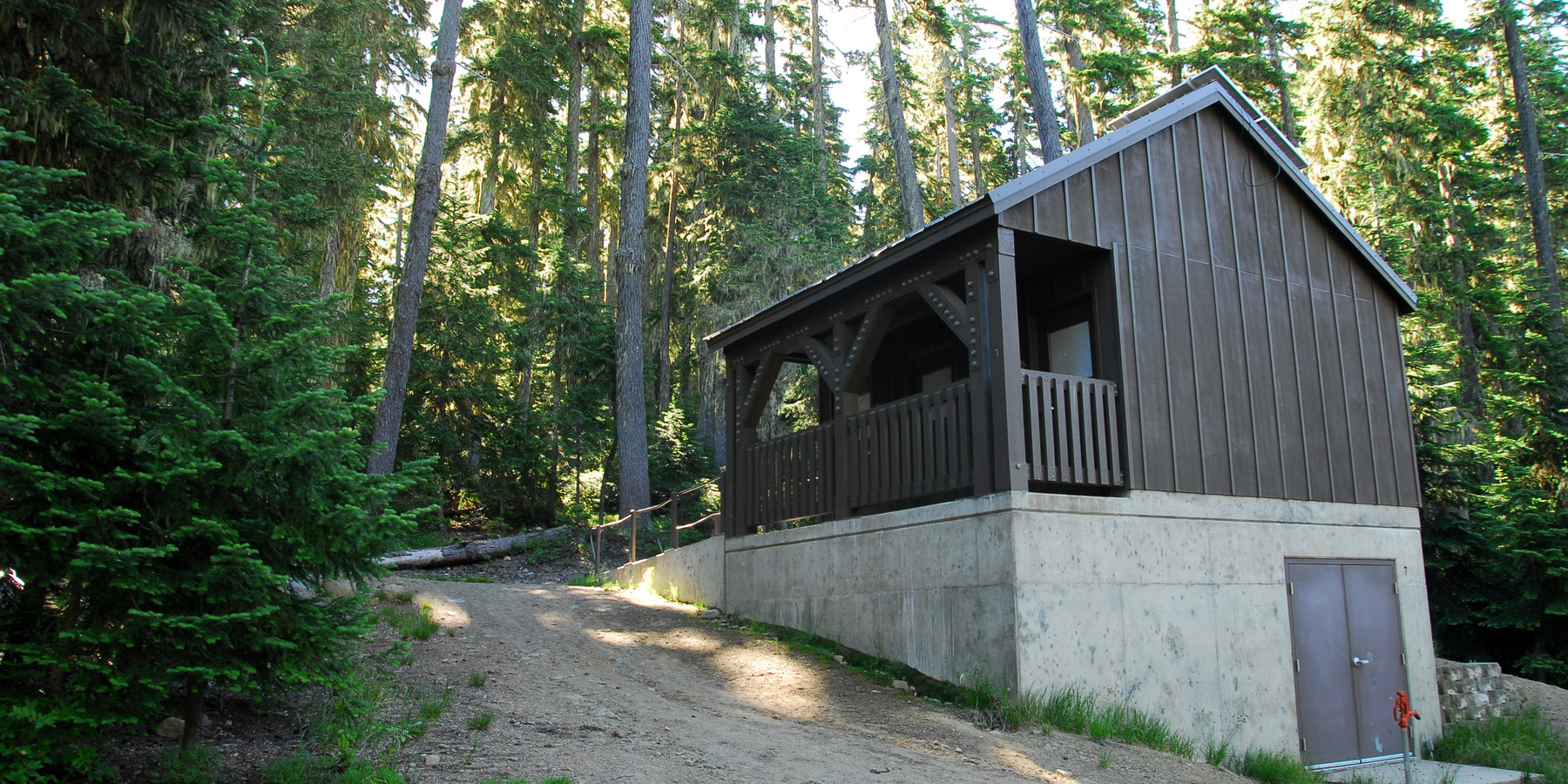 Waldo Lake, Shadow Bay Campground Outdoor Project