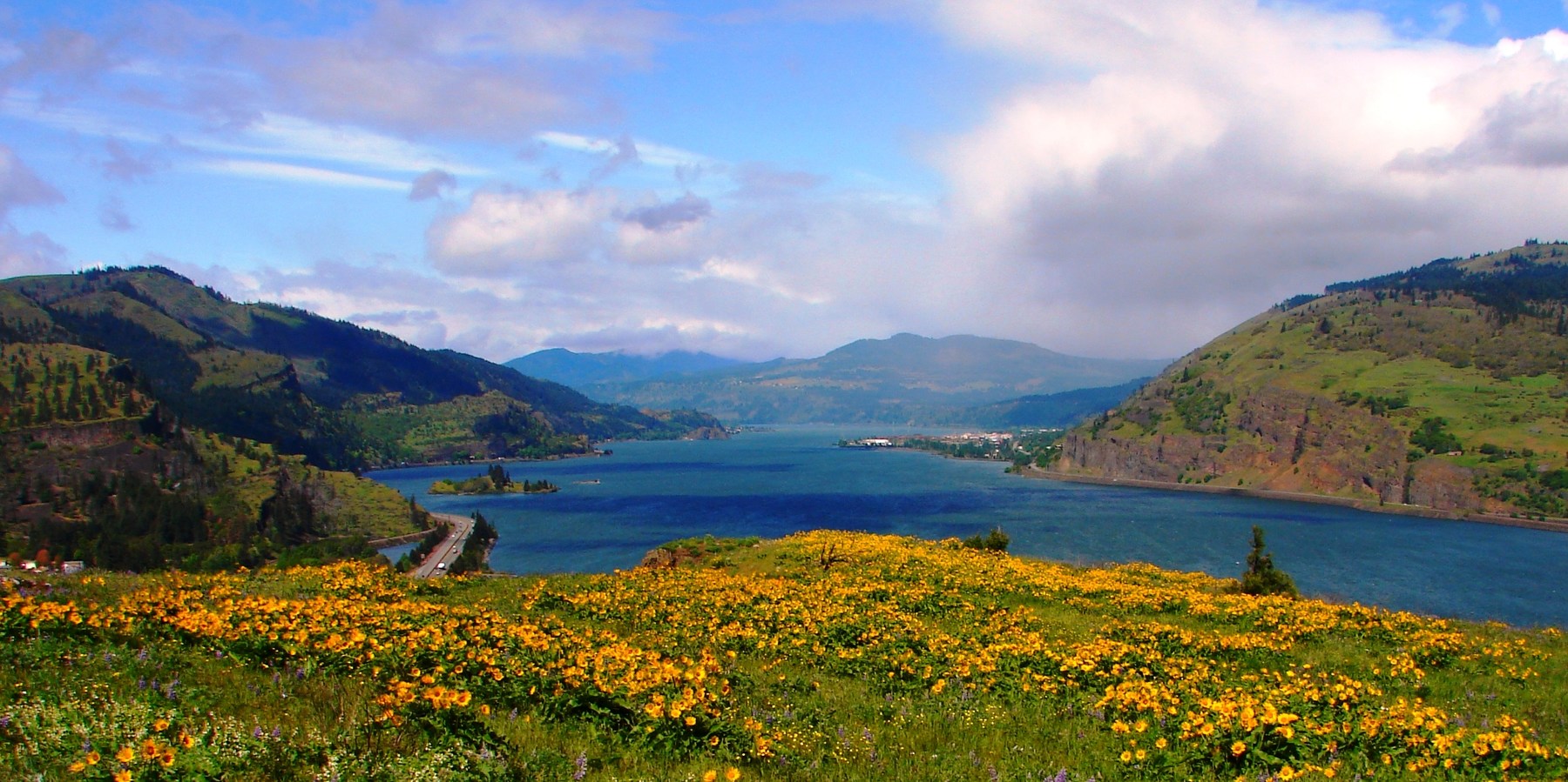 Mosier Creek Falls + Plateau Trail Outdoor Project