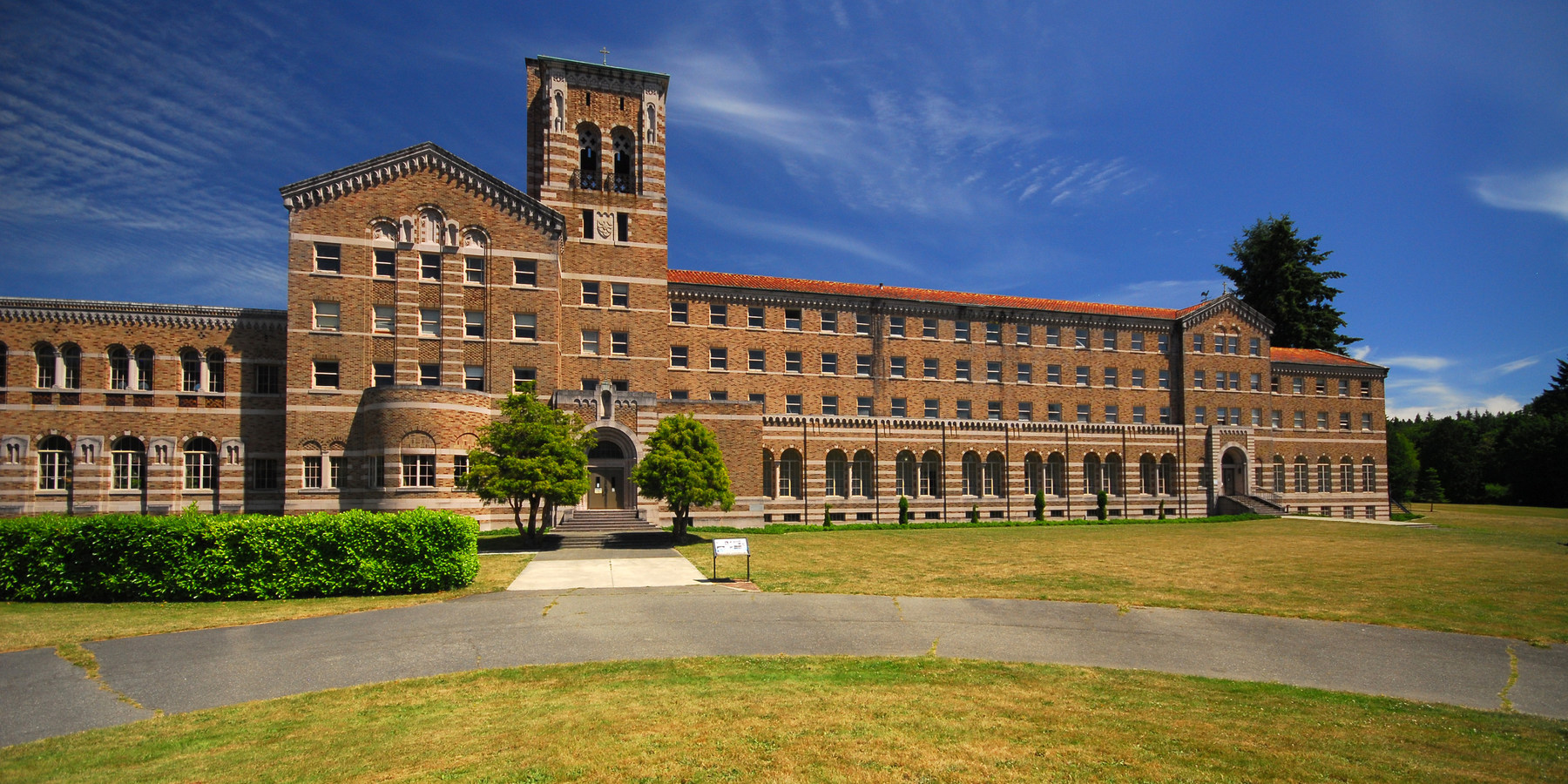 Saint Edward State Park Outdoor Project