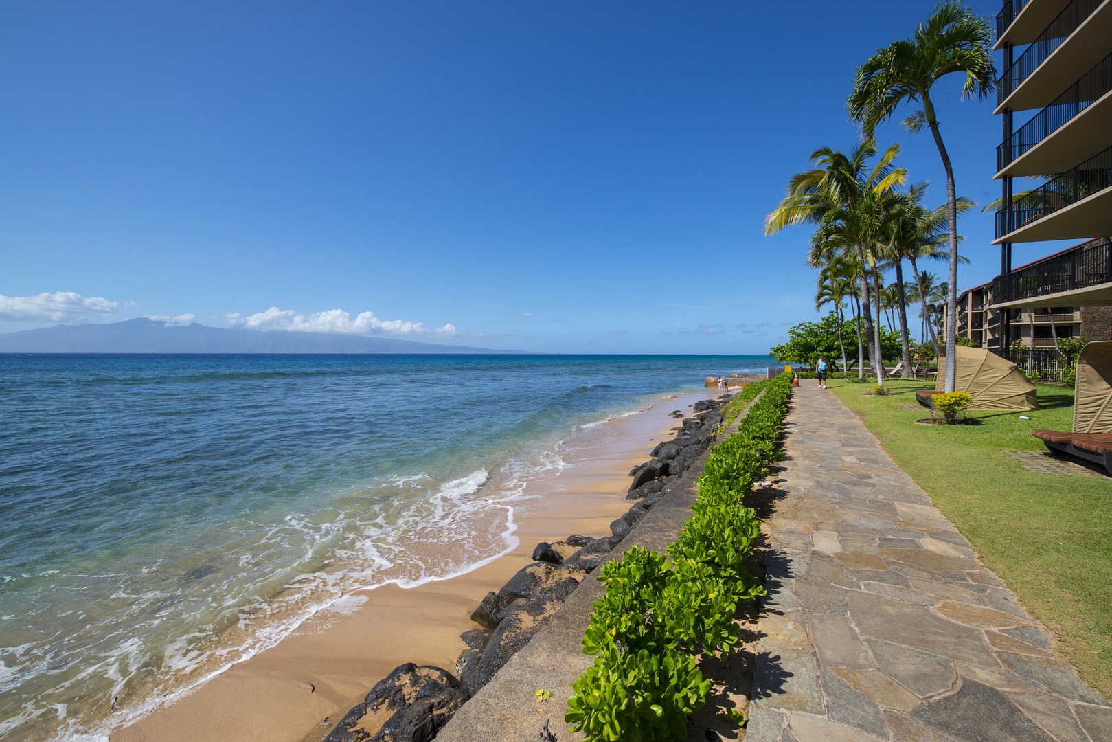 Ka'anapali Beachwalk  Outdoor Project