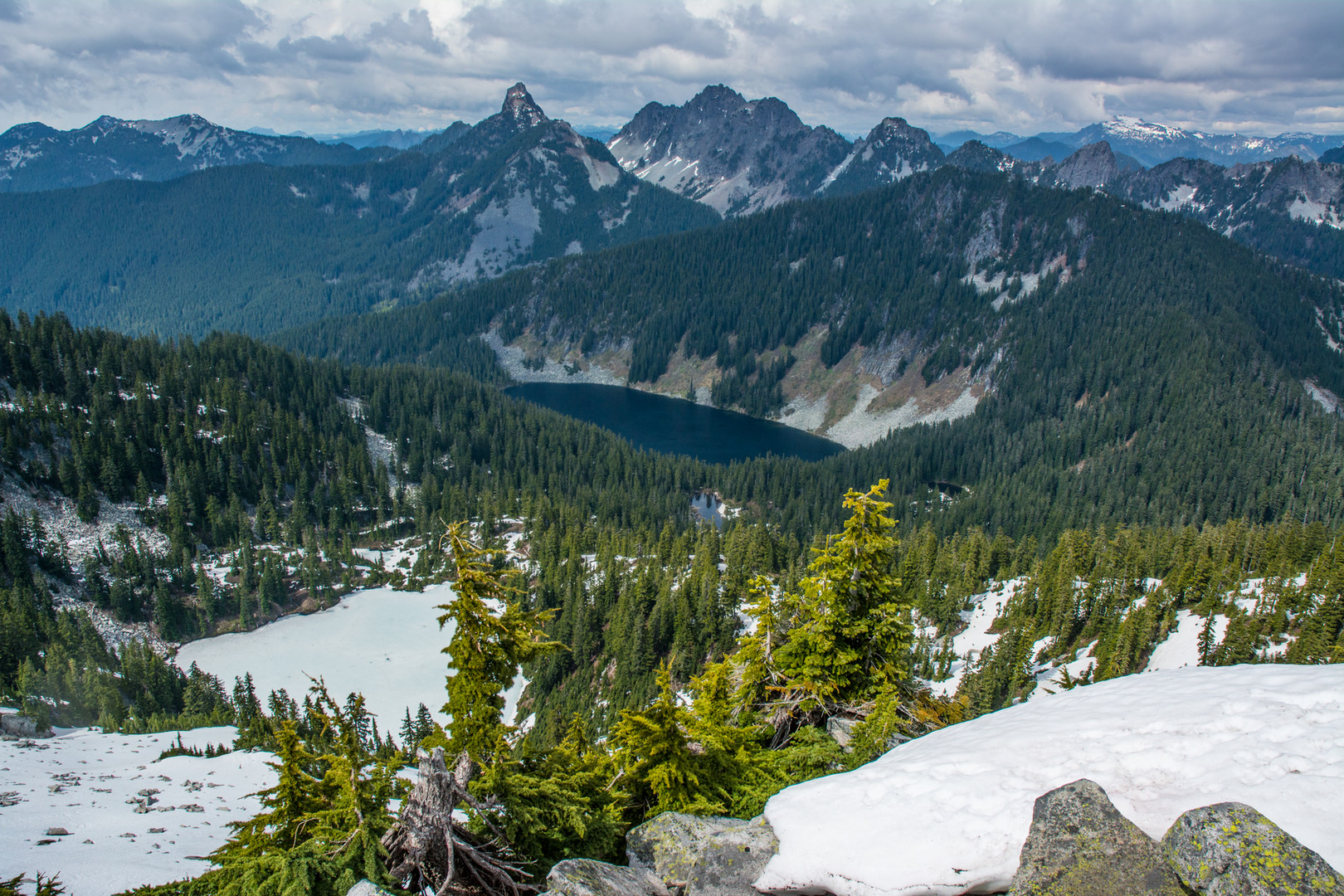 5 Amazing Hikes in the Alpine Lakes Wilderness - Outdoor Project
