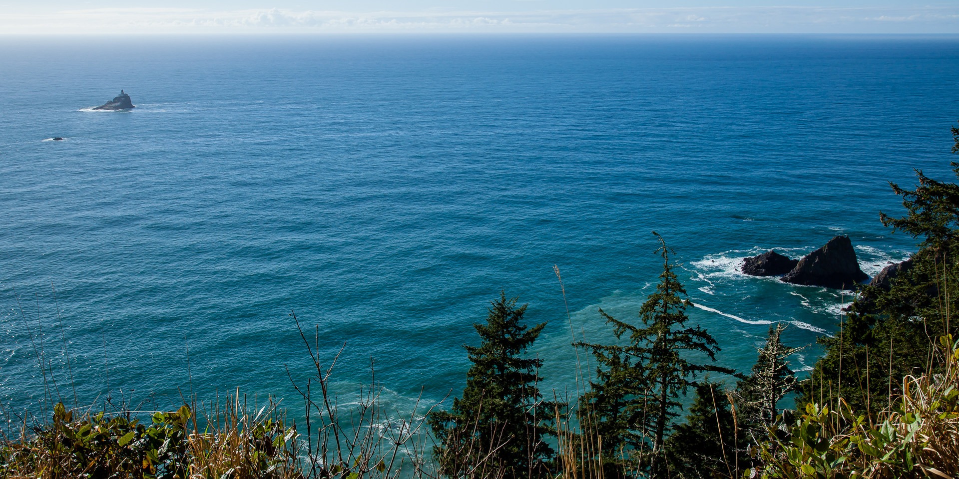 View west from the viewpoint near Hiker's Camp.