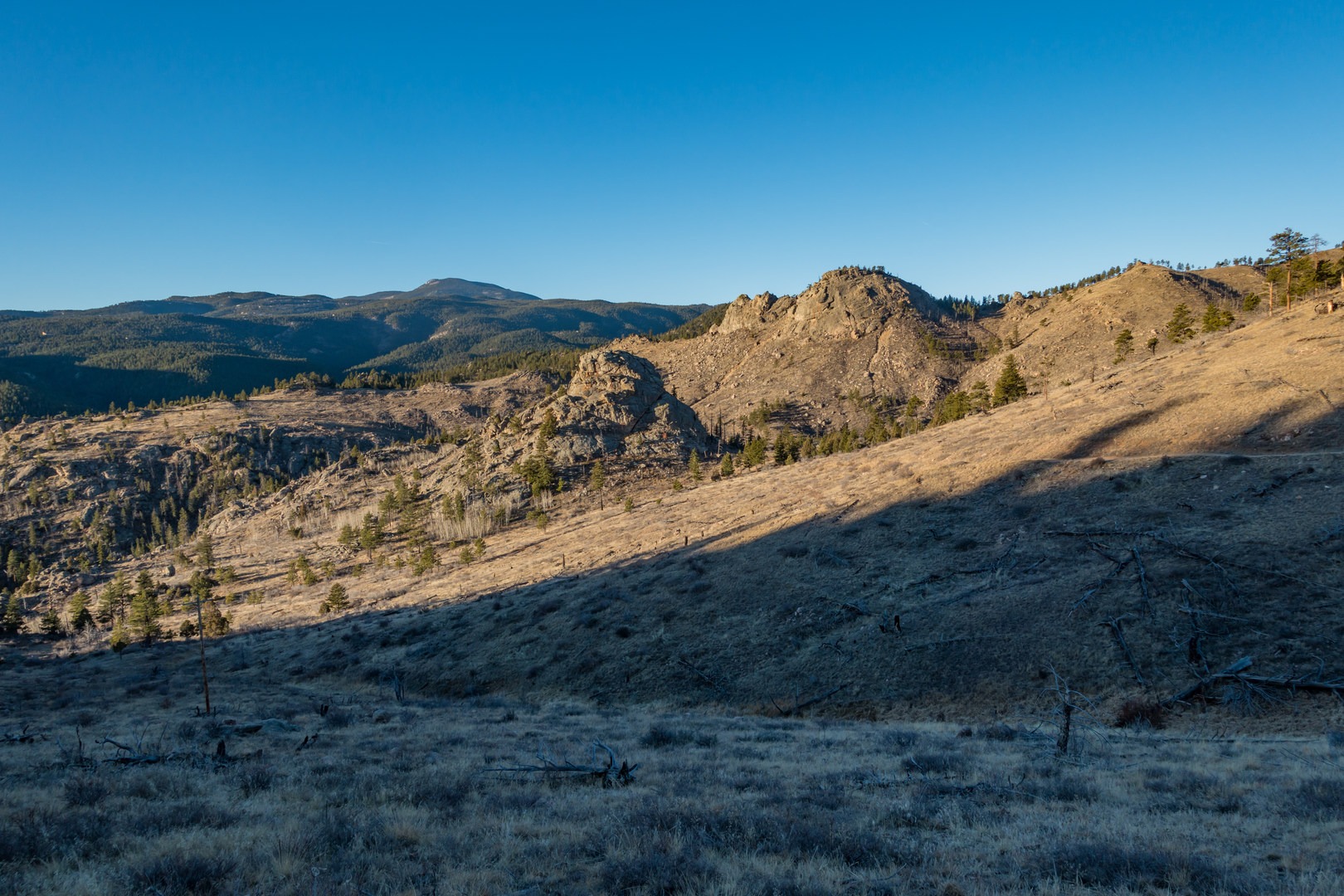 Looking south at interesting outcroppings, this will be the end of the trail.