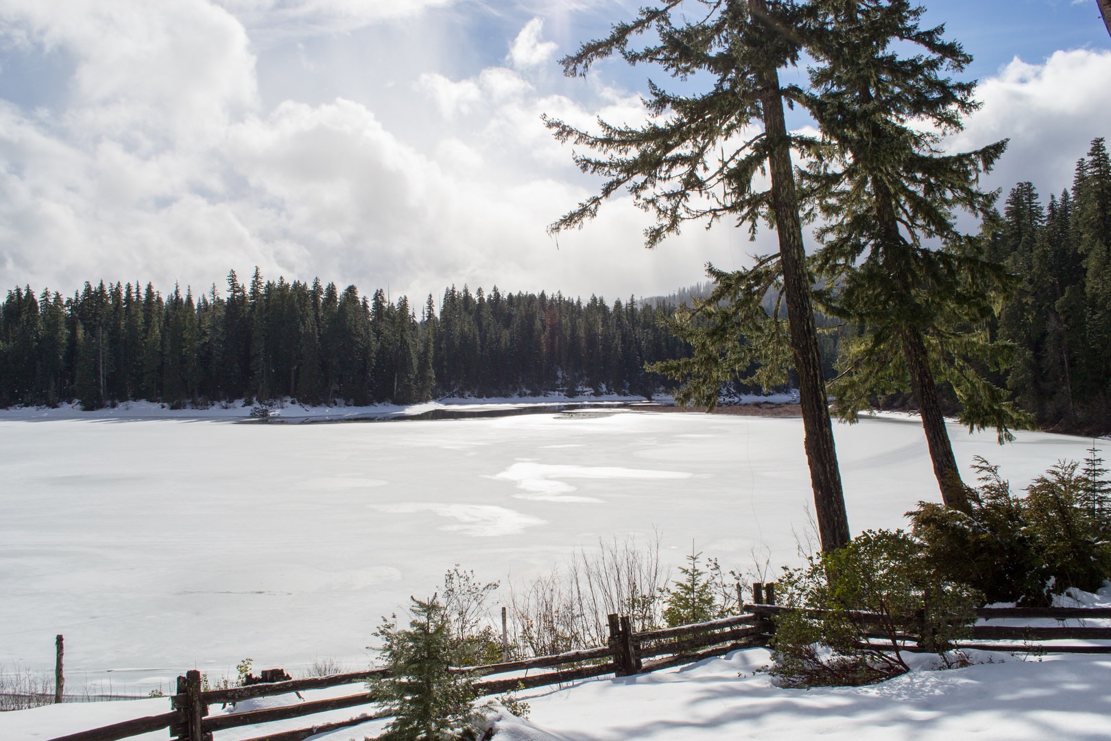 The sun shining at Fish Lake.