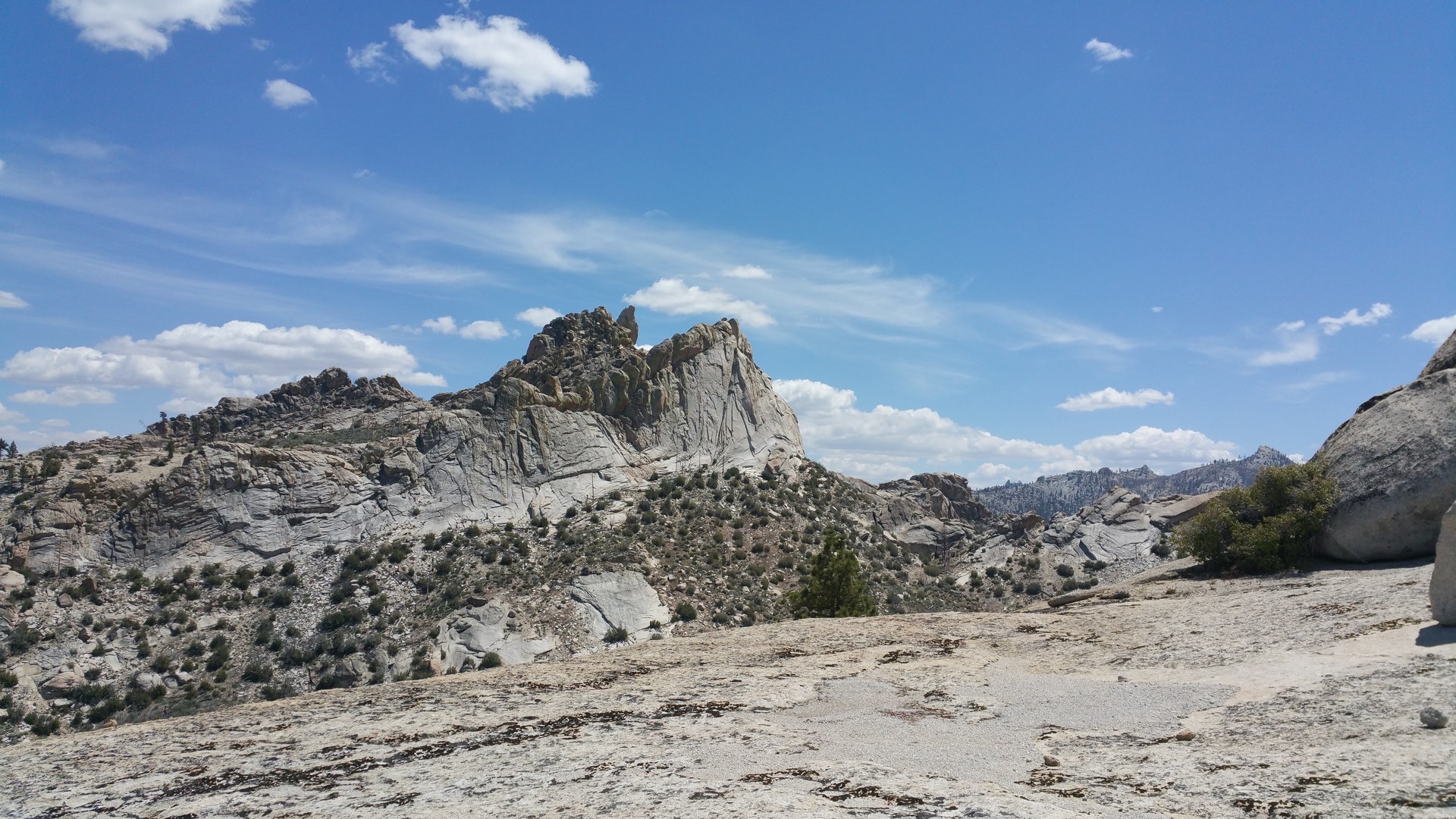 Domeland Wilderness from the Pacific Crest Trail.