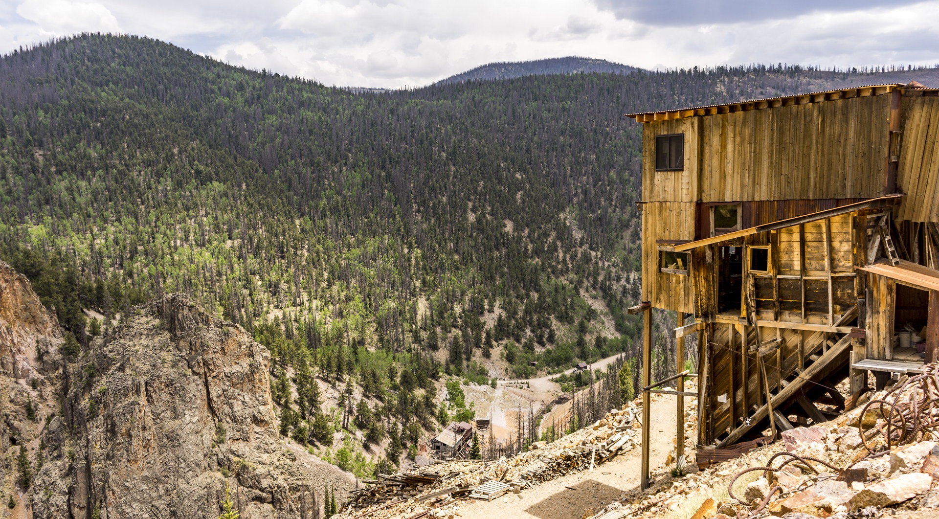 Last Chance Mine structures.