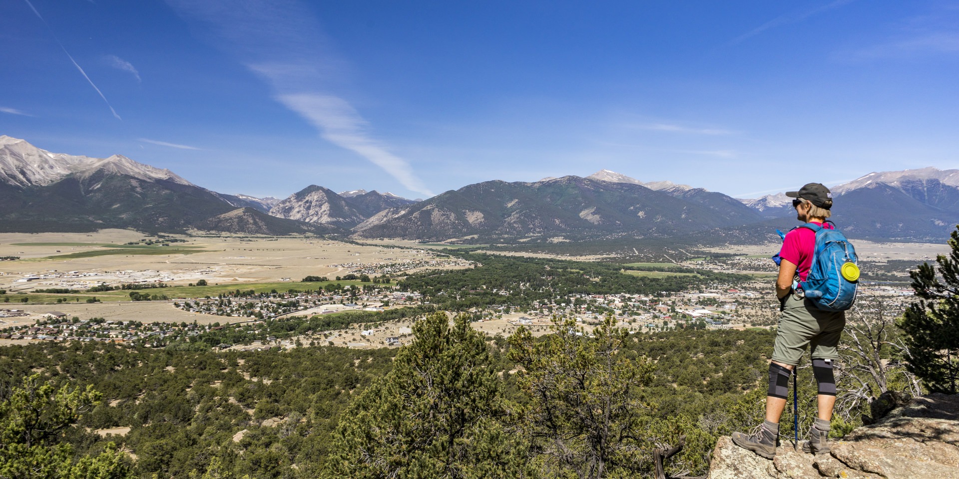 The views get better and better as the trail climbs.