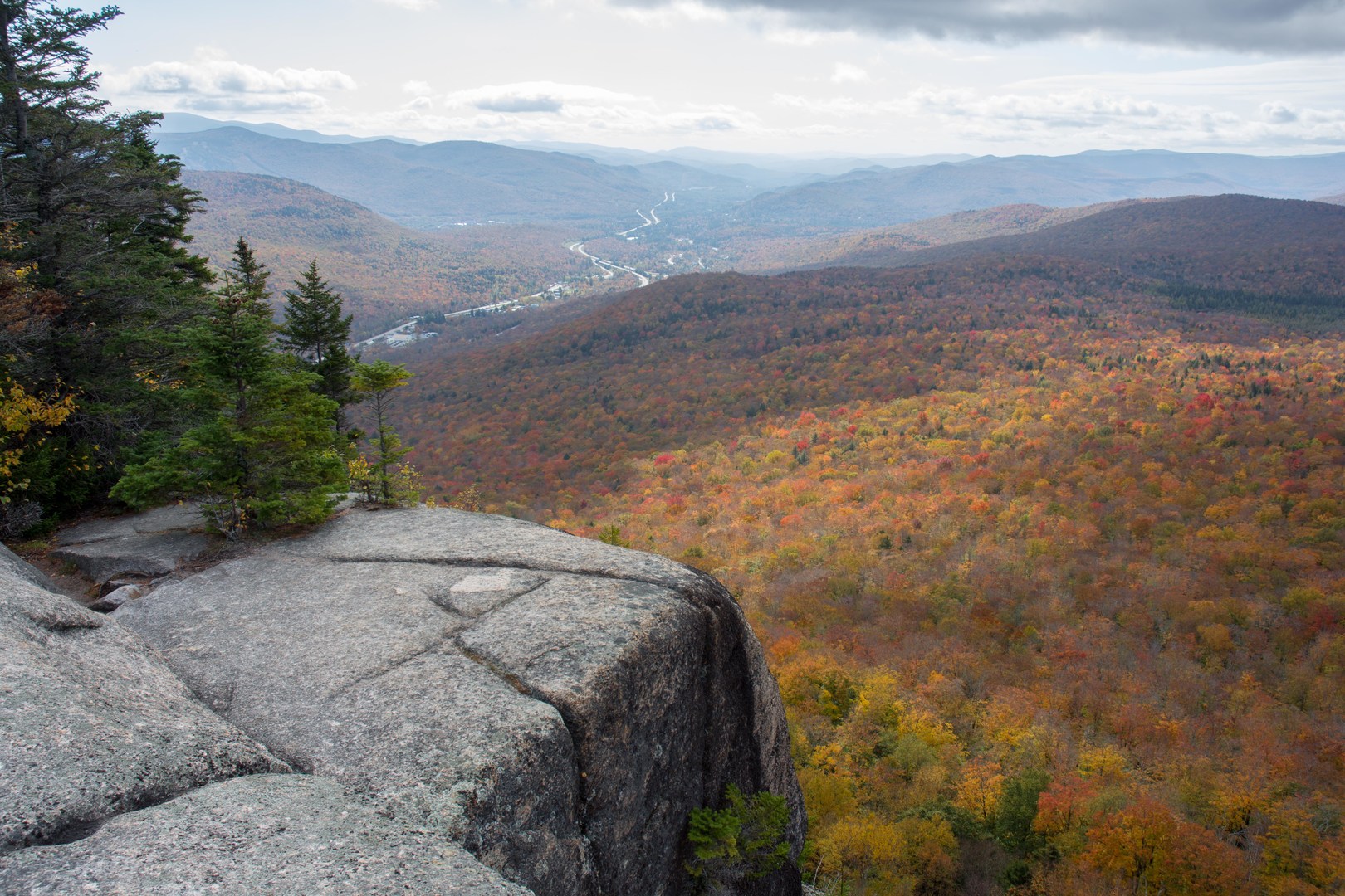 View from summit of Mount Pemigewasset.
