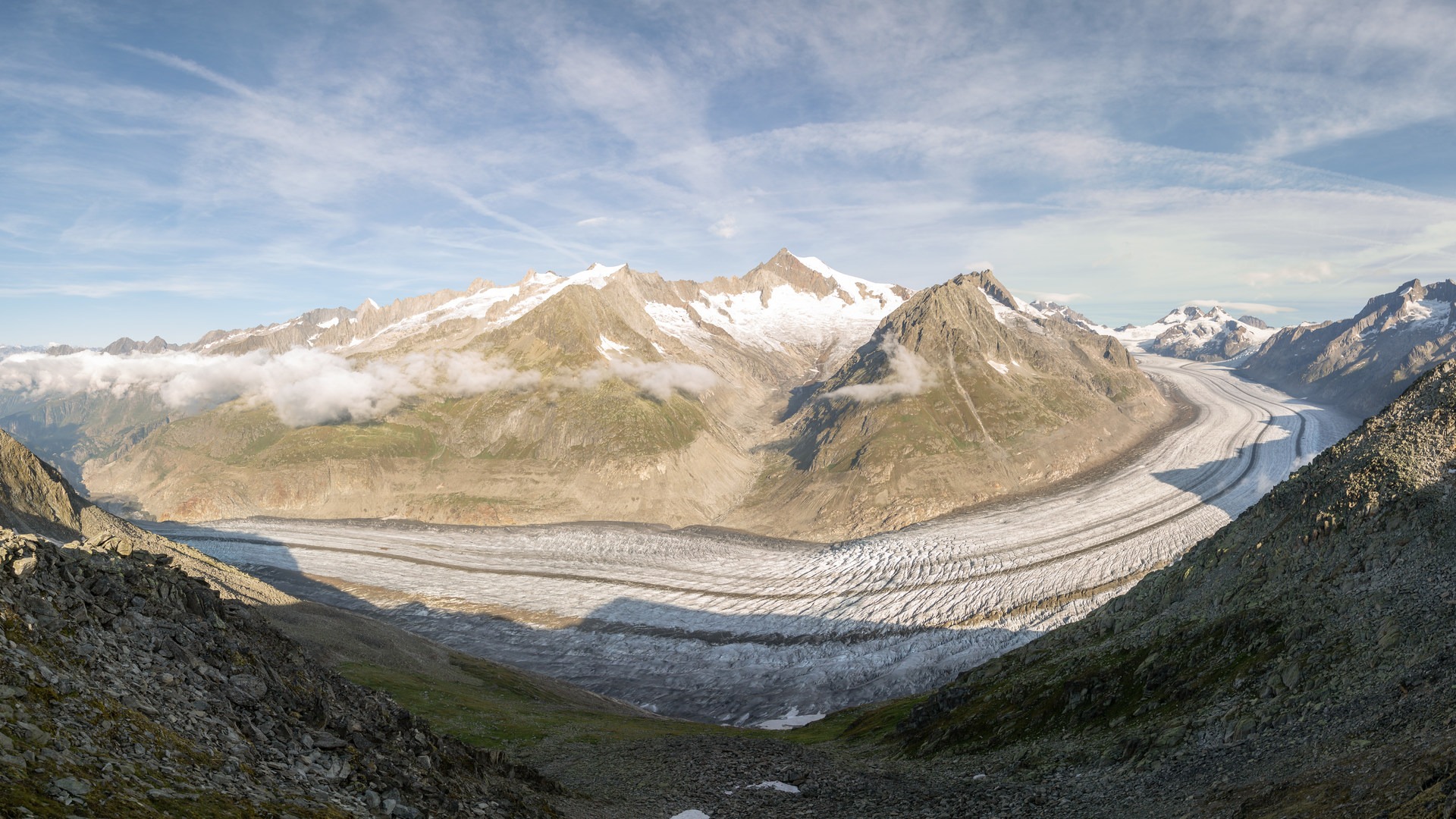 Panoramic view from the Eggishorn cable car station.