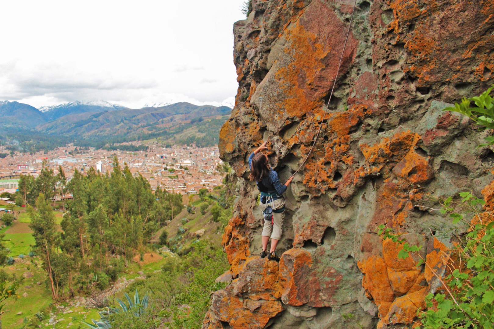 Amber McDaniel (author) cruising up the incredibly cool volcanic pockets of Vampirata (5.10a), a stellar warmup for the area.