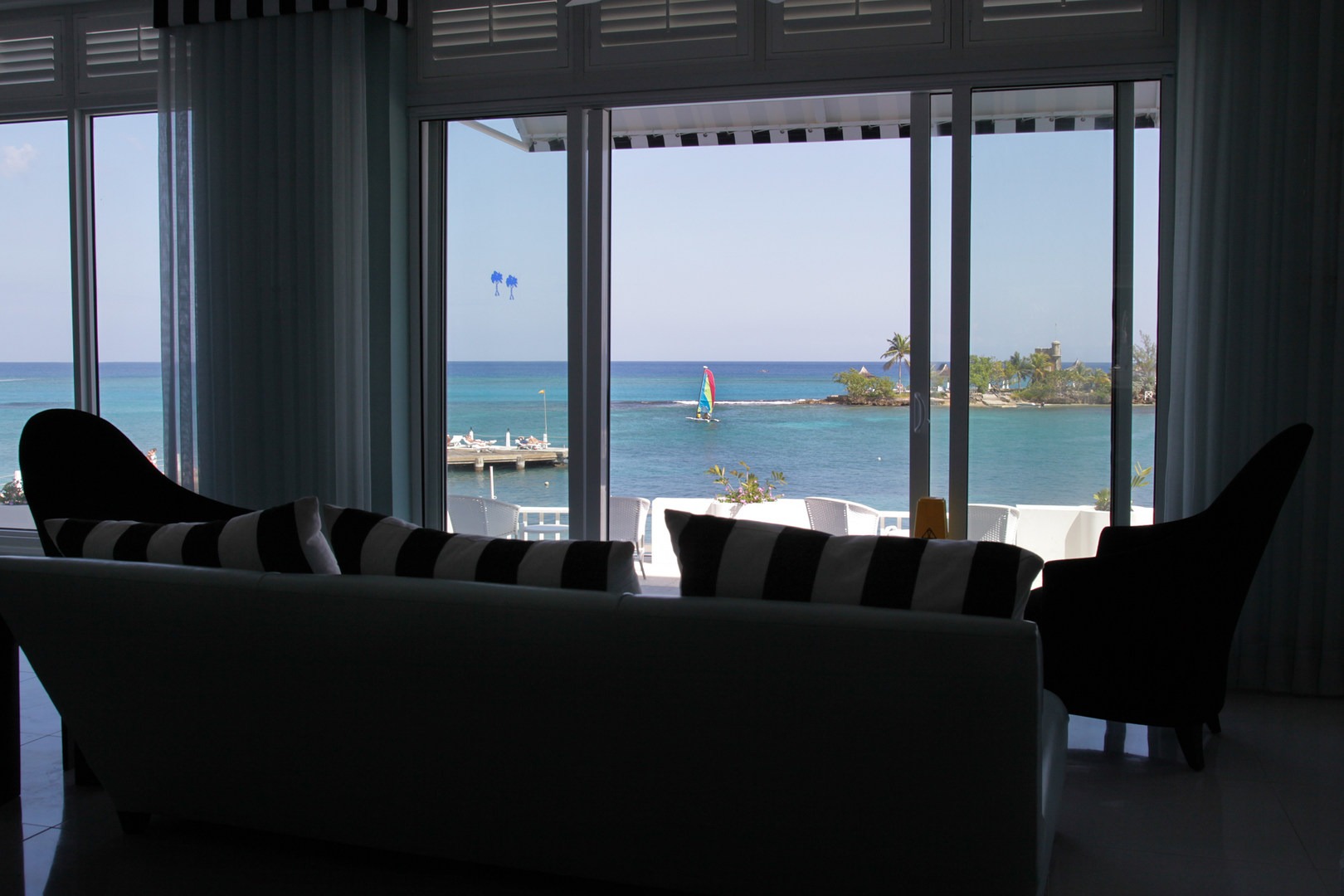 The Couples Tower Isle lobby welcomes guests with a magnificent view.
