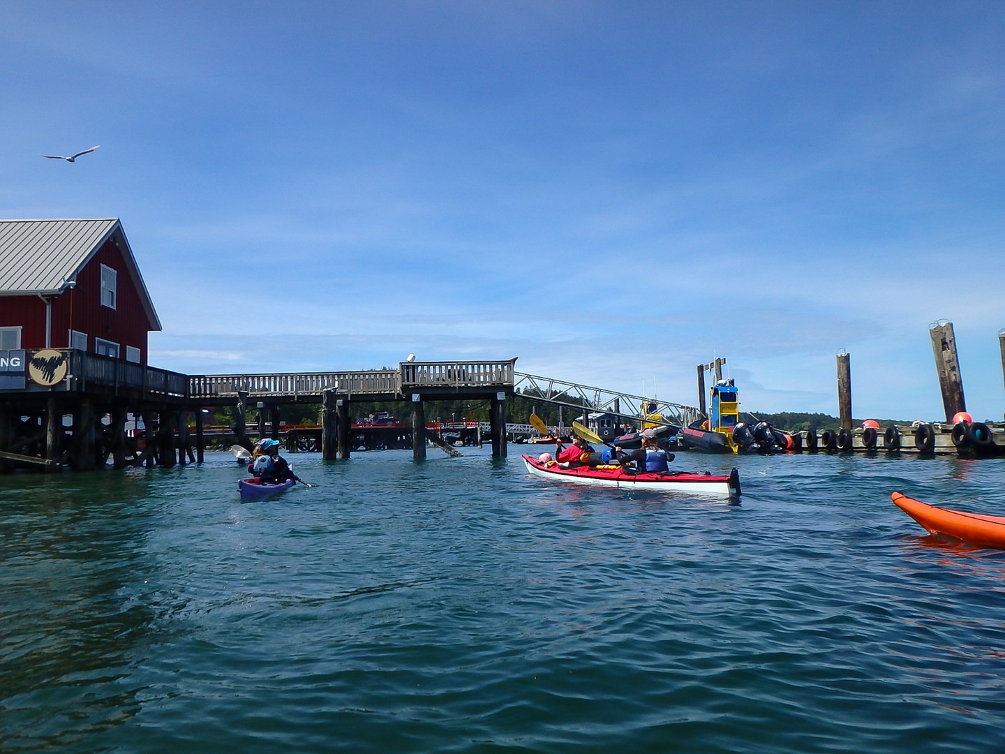 When possible, seek shelter beneath the boardwalks.
