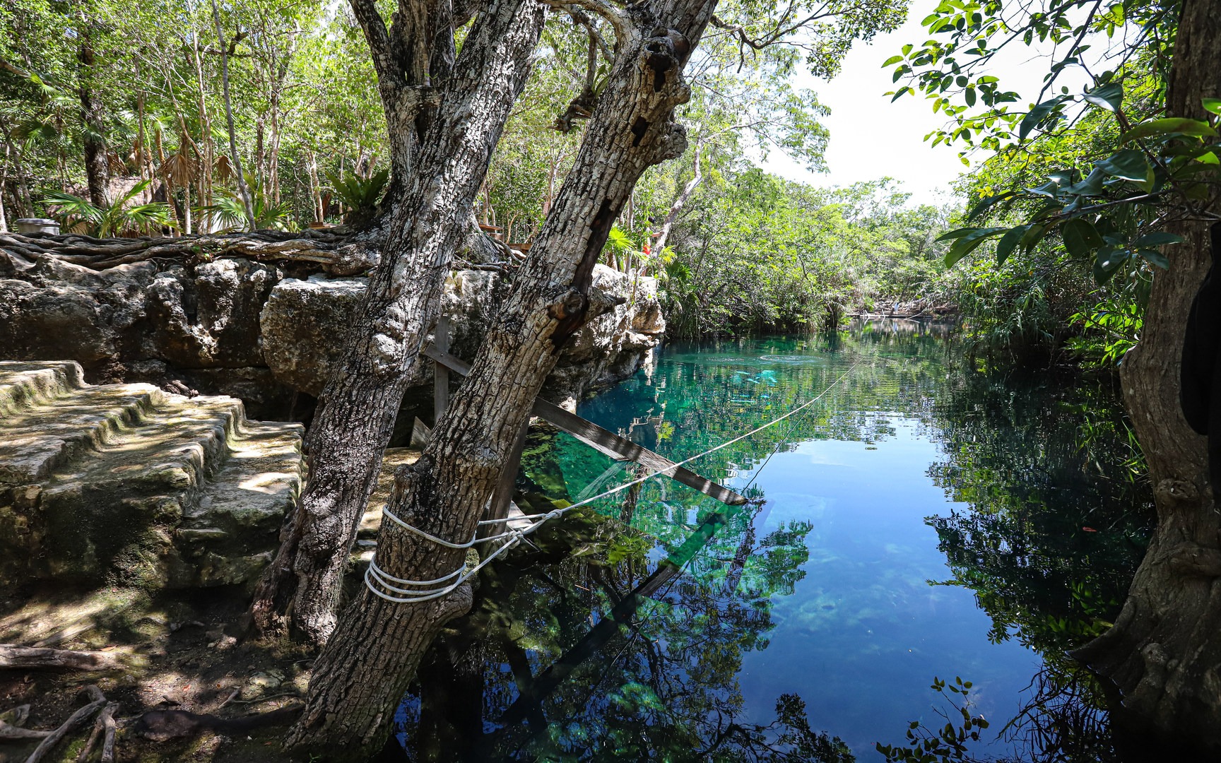Cenote Escondido.