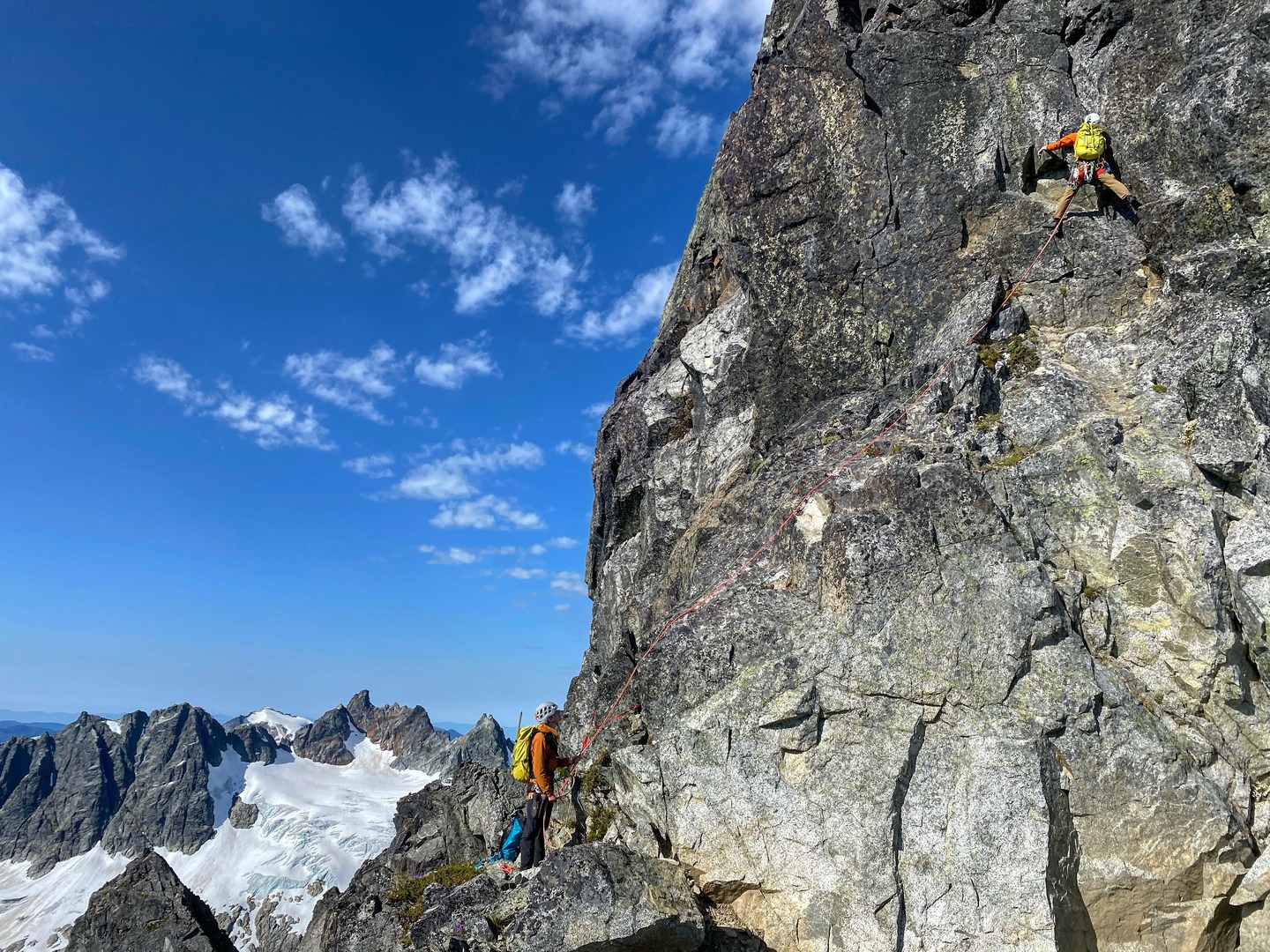 The start of the route. Look for the piton.