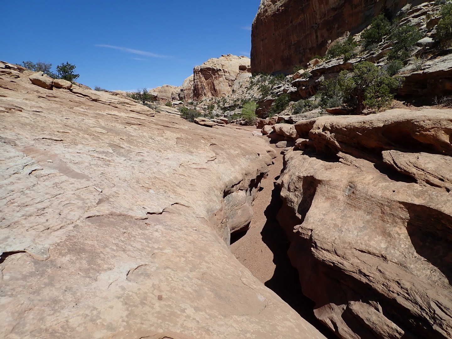 Wild Horse canyon has very few slots; all can be passed on the right.