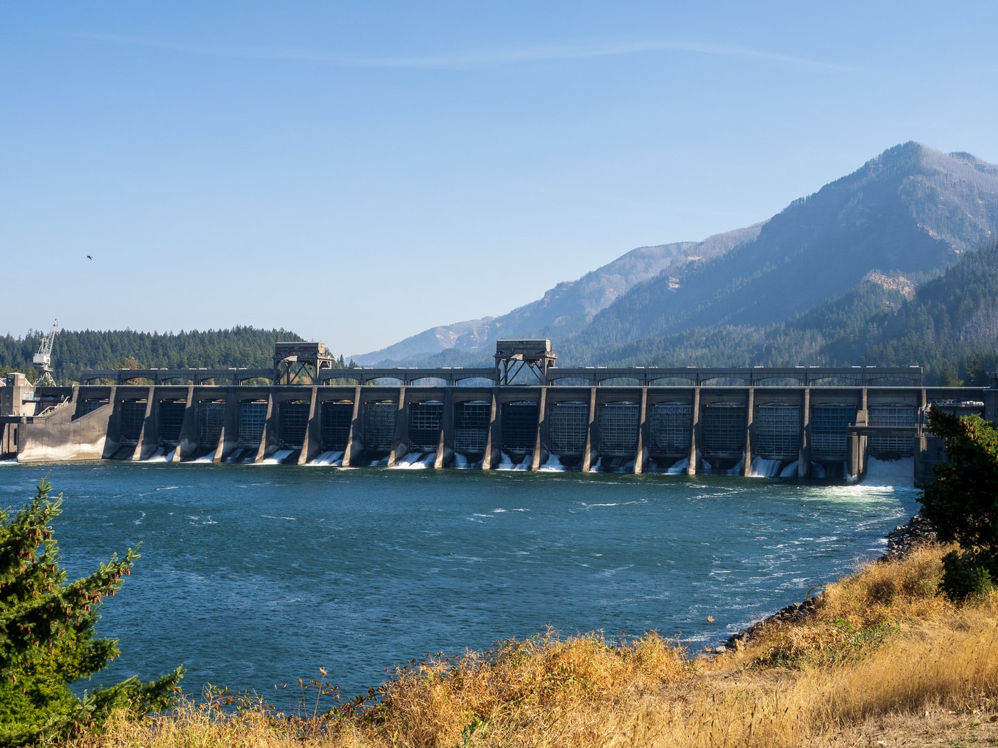 Bonneville Dam Outdoor Project