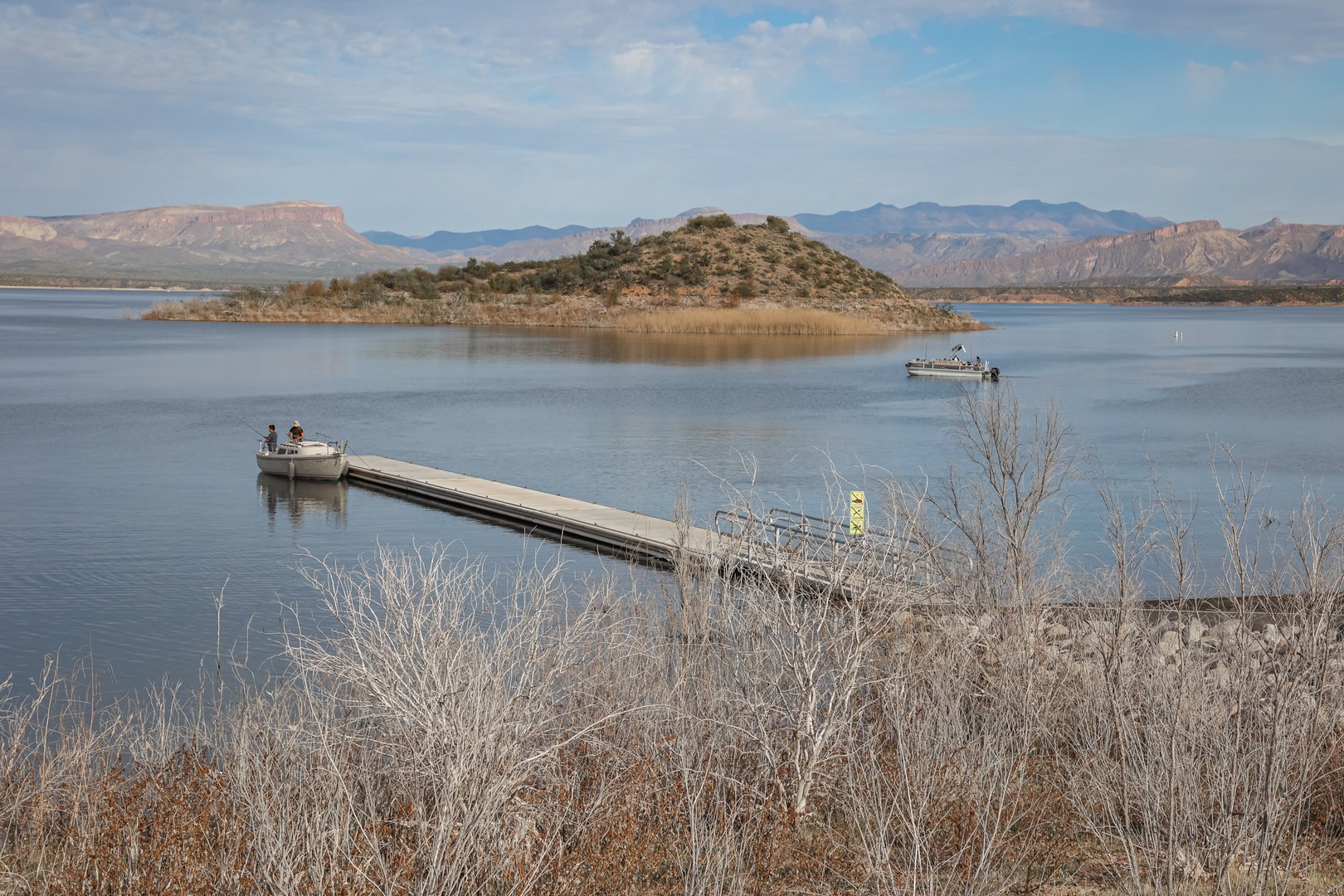 Roosevelt Lake boating access at Windy Hill Recreation Site.