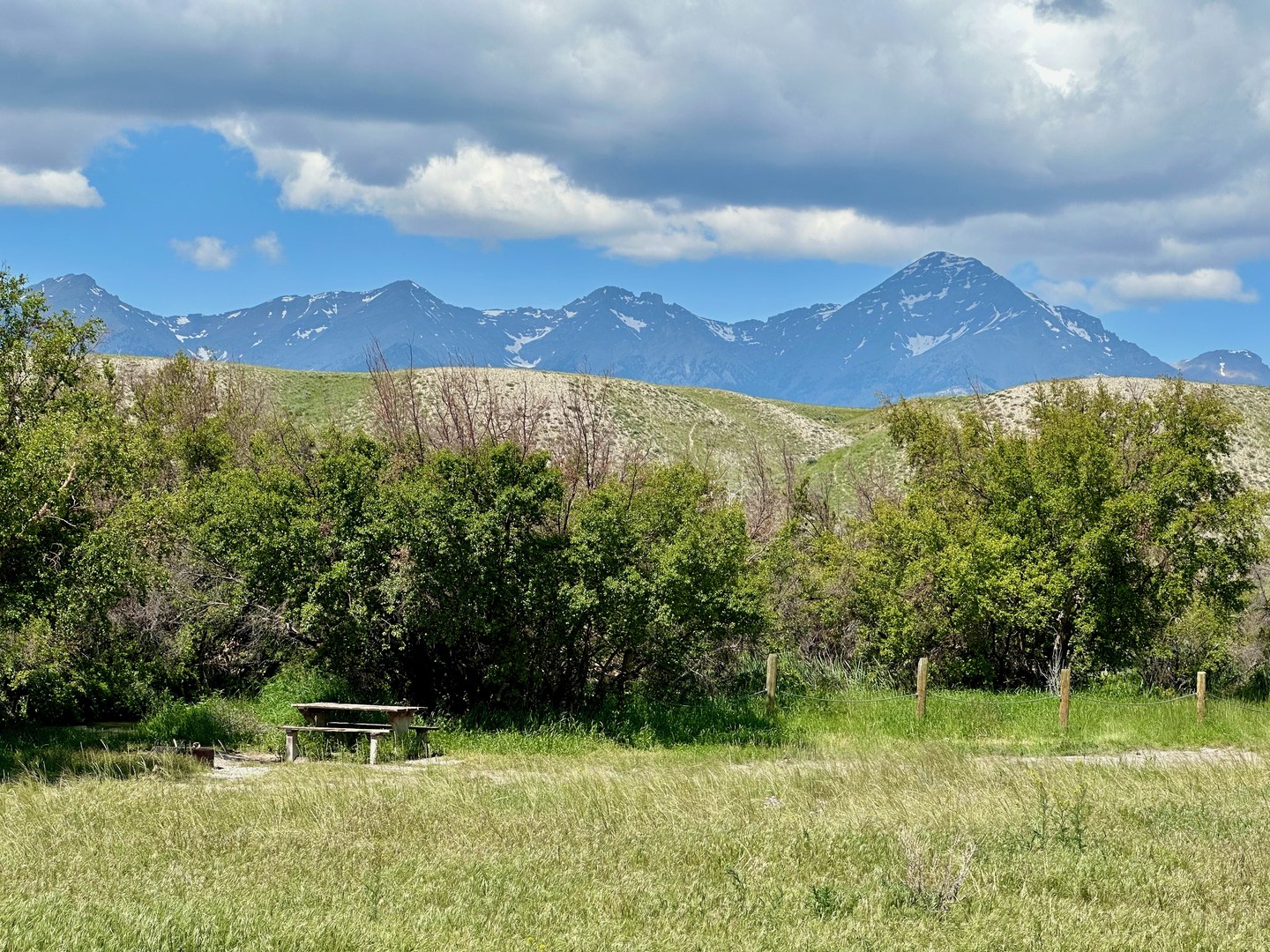 The Lemhi Mountains provide a gorgeous backdrop.