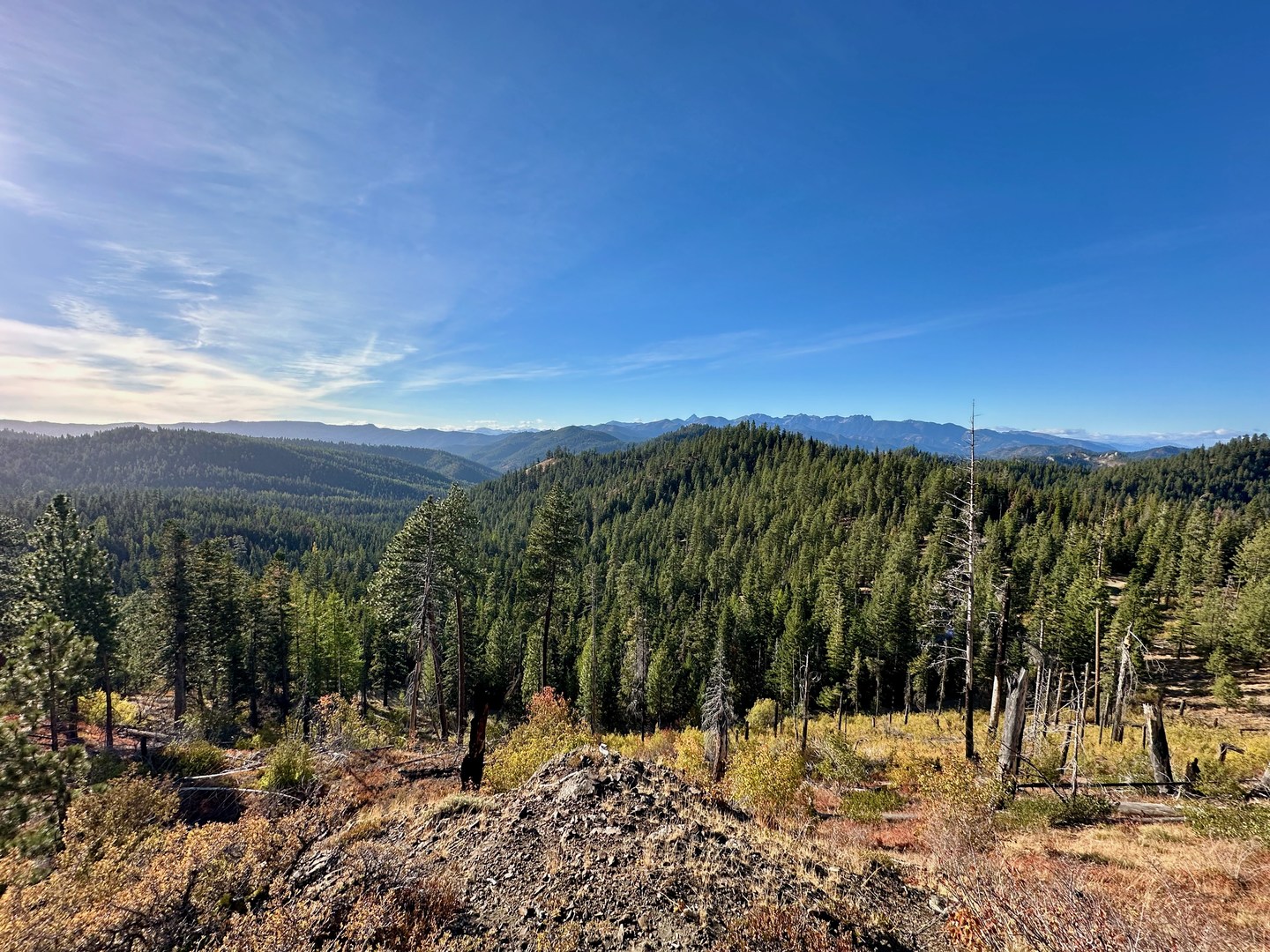 Views from the 360 degree viewpoint atop a small knob.