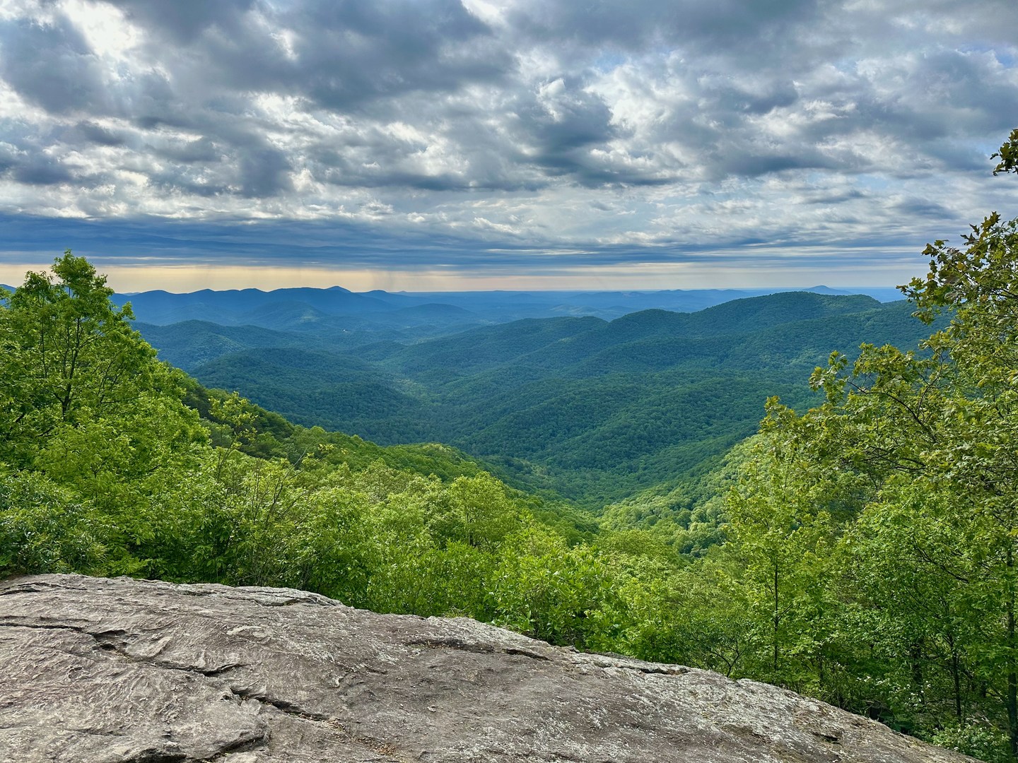Impressive view from Big Cedar Ledges.