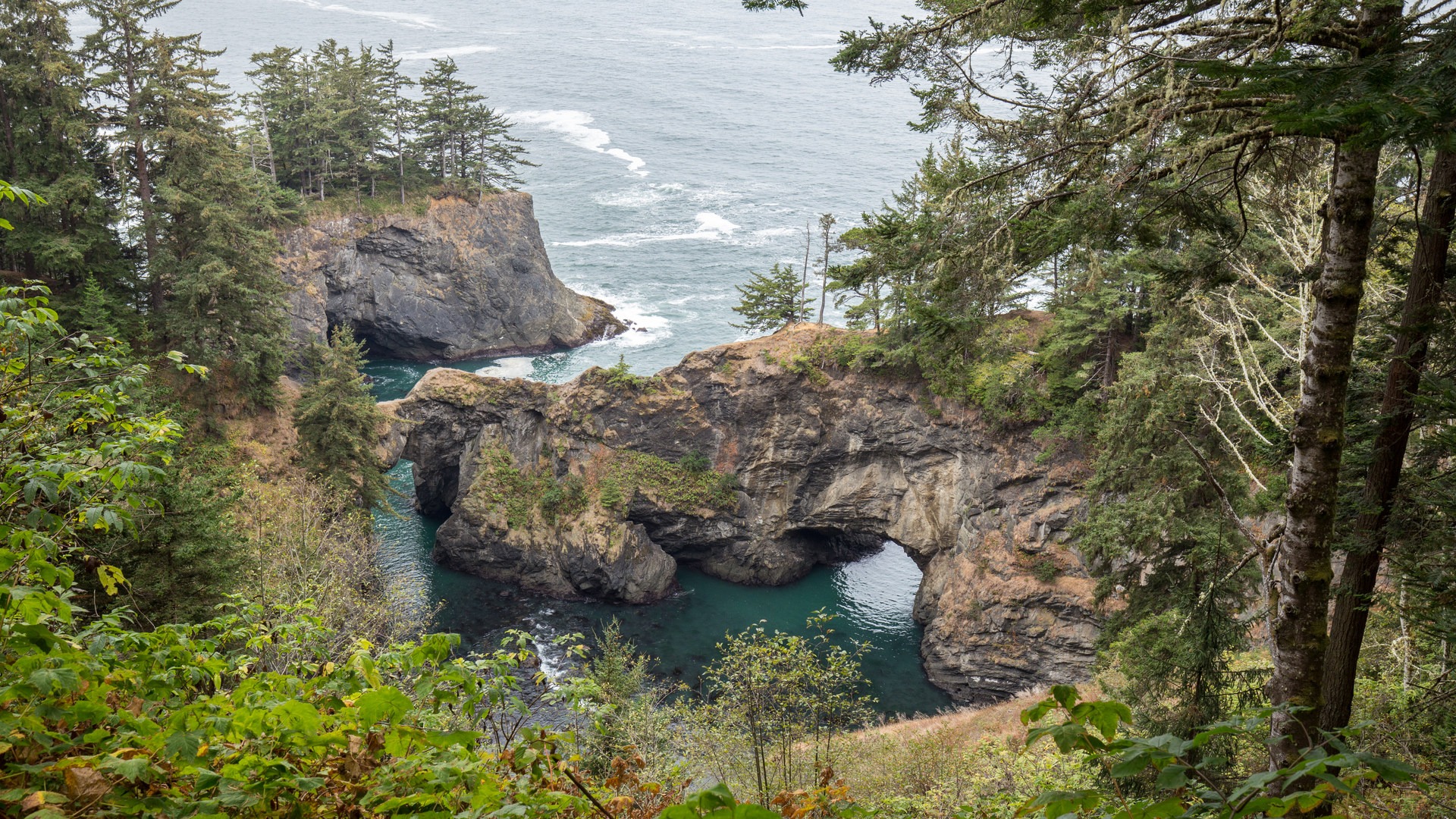 Natural Bridges Viewpoint Outdoor Project