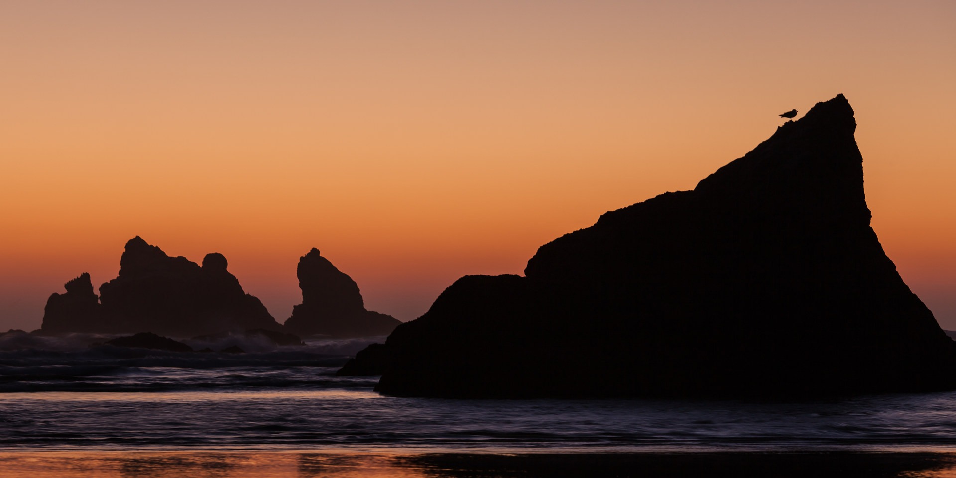 The many islands off of Face Rock State Scenic Viewpoint.