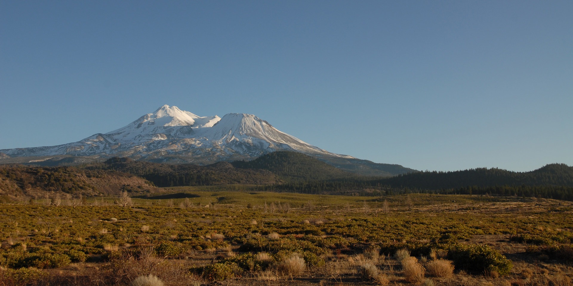 Approaching Mount Shasta from the north.