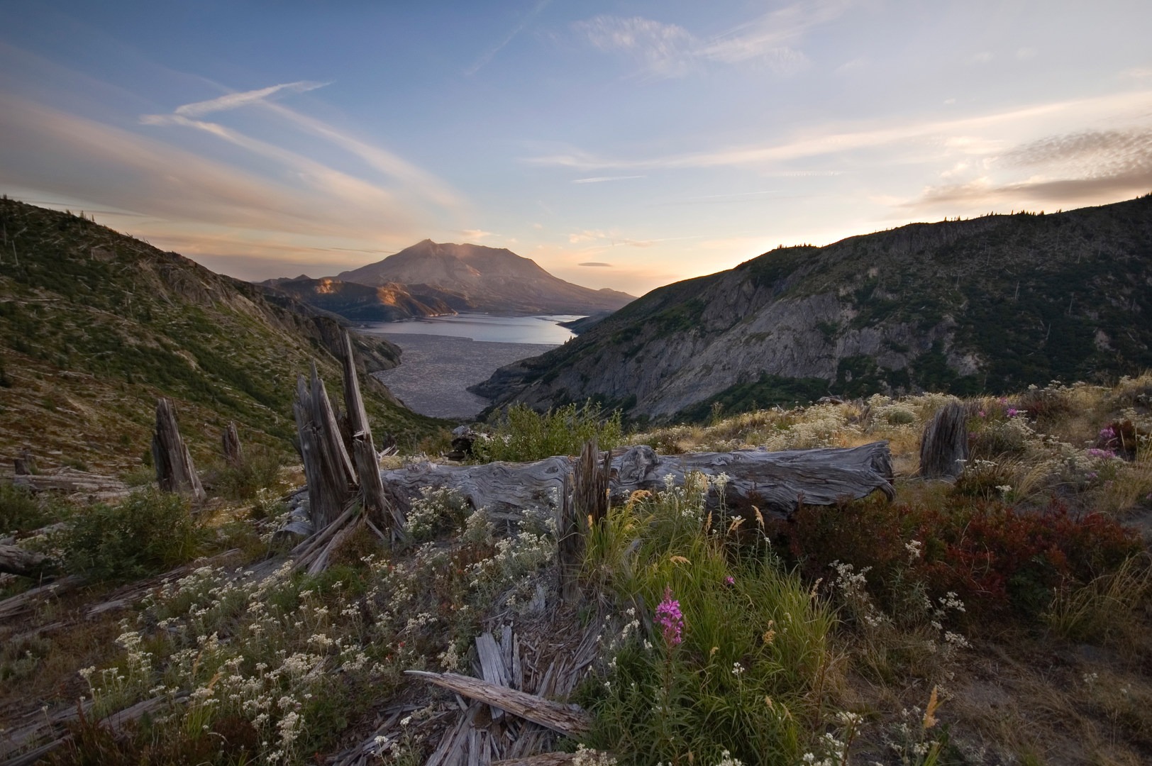 A sunset view of Mt. St. Helens from Norway Pass