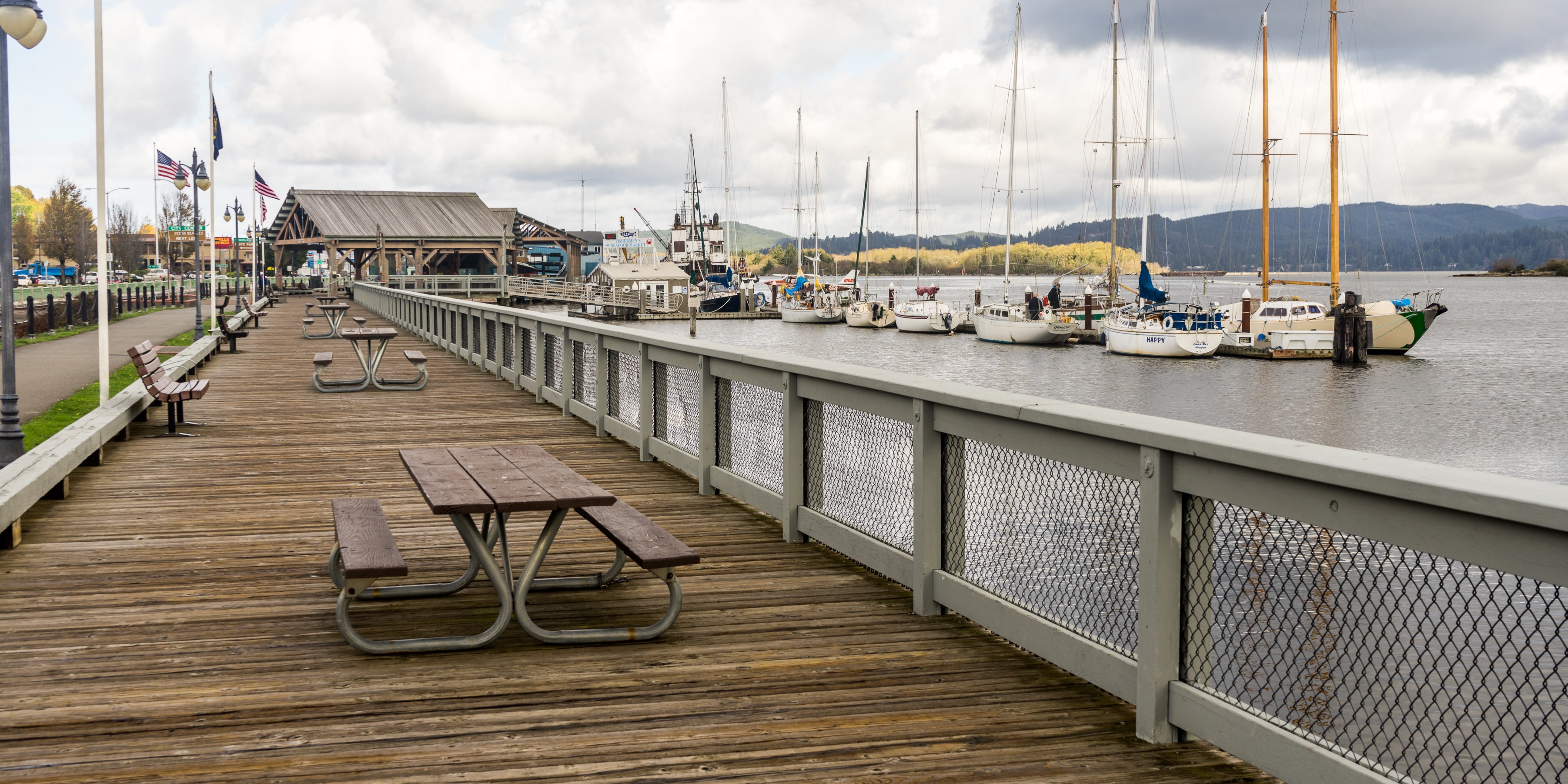 Coos Bay Boardwalk Outdoor Project