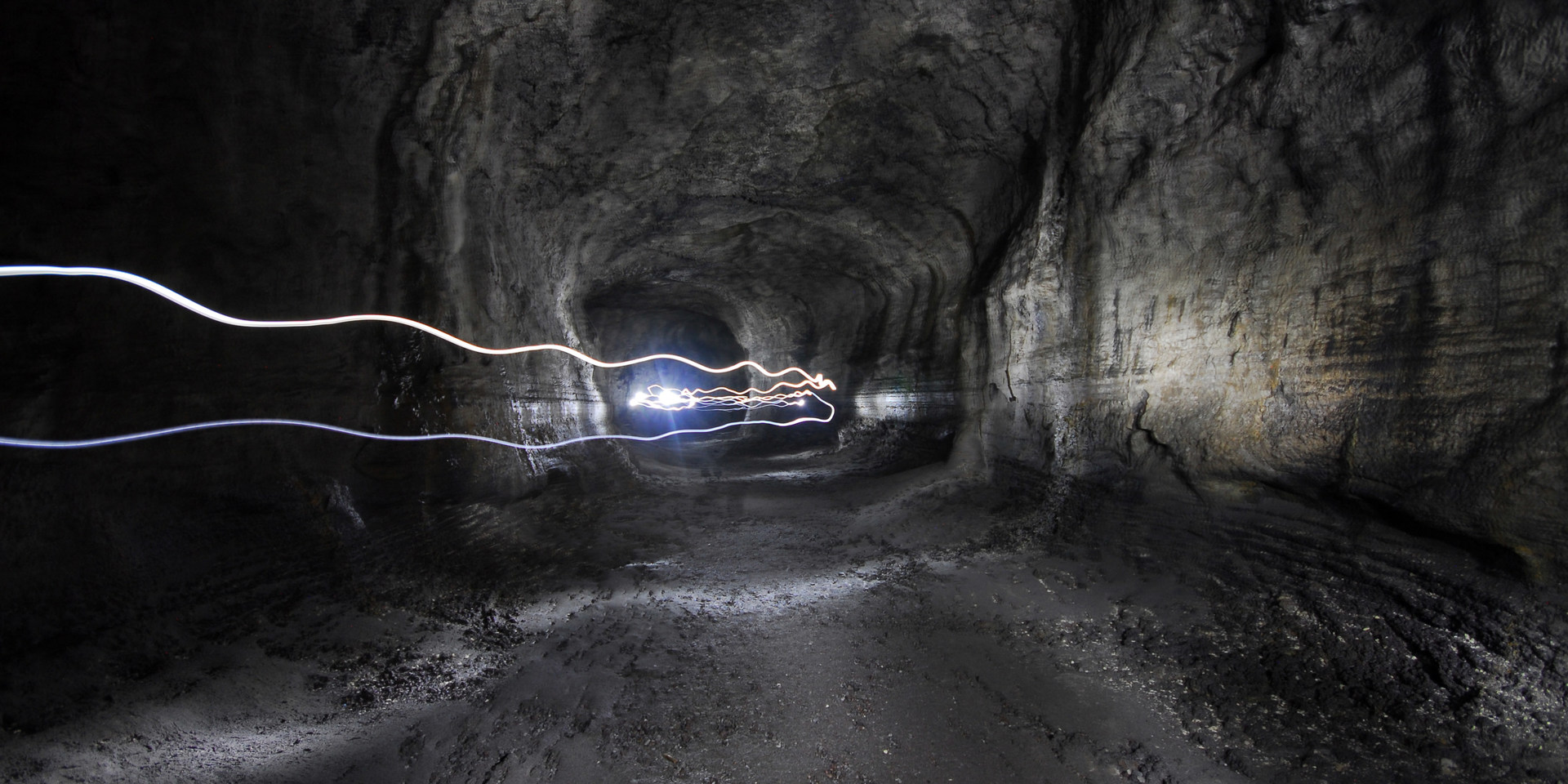 Ape Caves Outdoor Project