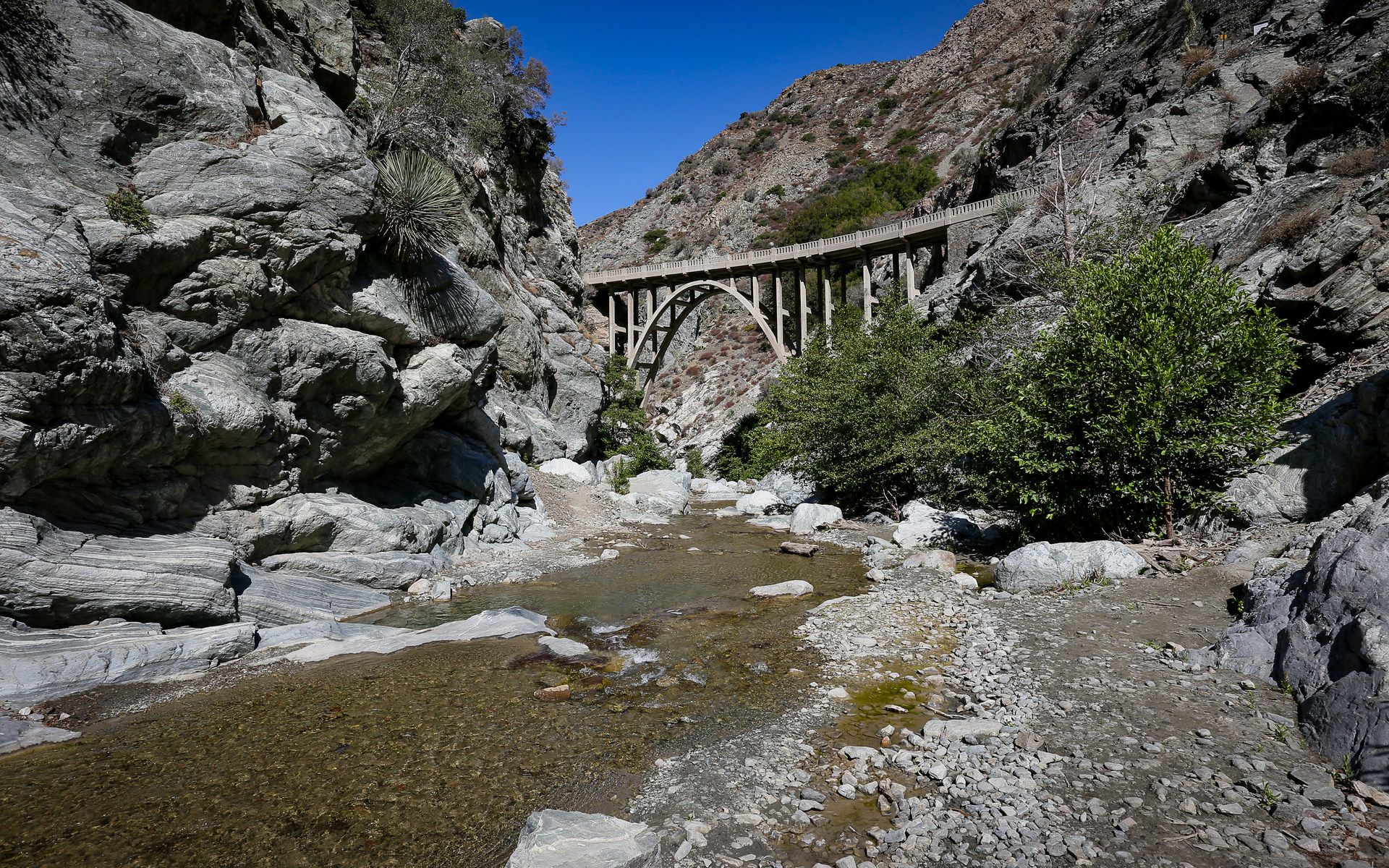 Bridge to Nowhere / East Fork San Gabriel River Trail Outdoor Project