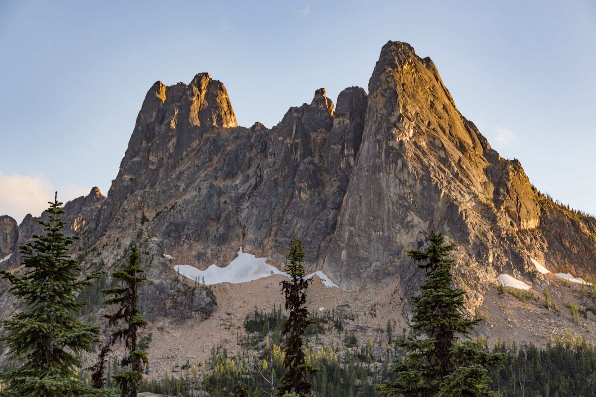 Washington Pass Overlook Outdoor Project